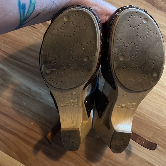 Dansko Clogs - Picture 3 of 7
